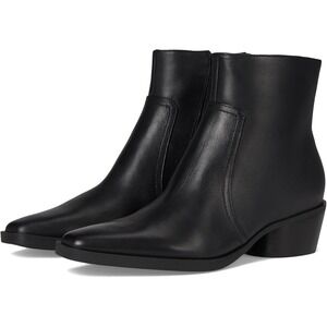 NWOB Dolce Vita womens Fahari H2o Boots Size 6